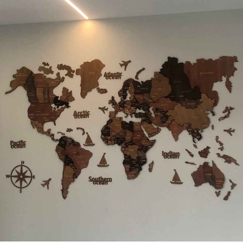 3d wooden world map